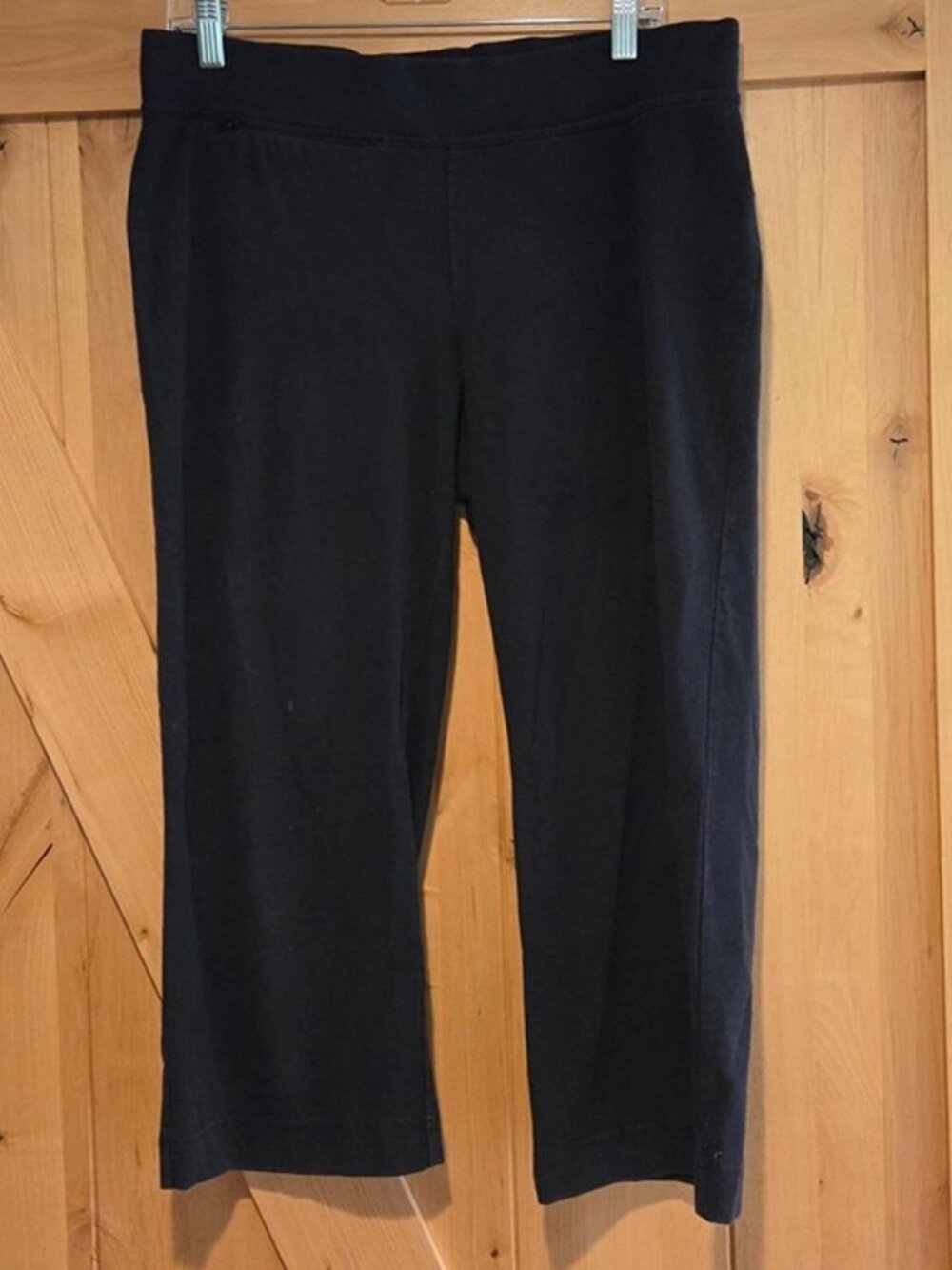 WOMENS M BLUE CAPRI ZIP POCK